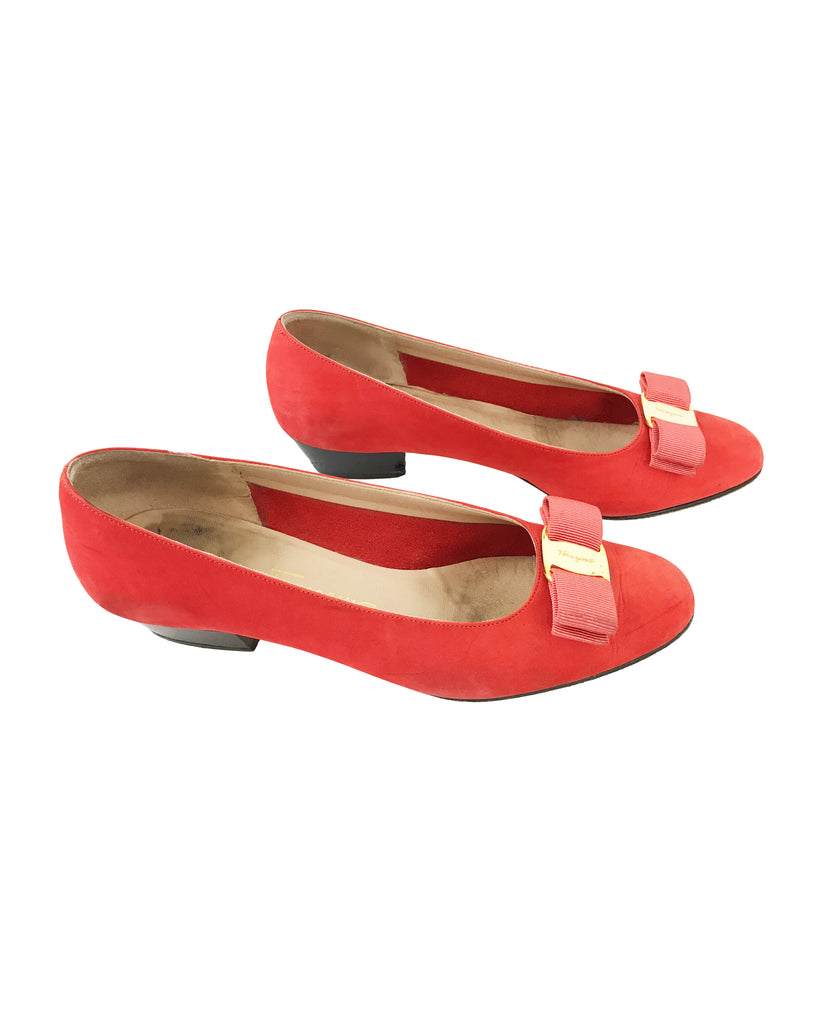 1987 SHOP Vintage Salvatore Ferragamo Red Suede bow Logo Flats shoes