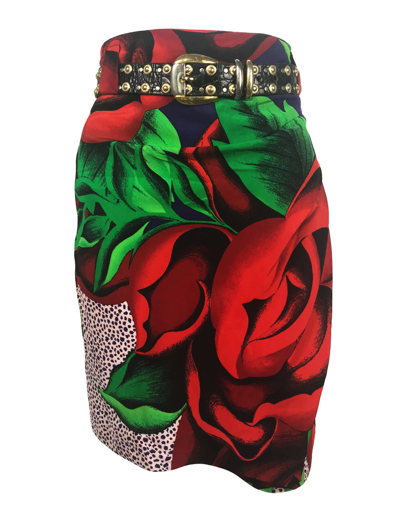 FRUIT Vintage Gianni Versace floral skorts feature a draped skirt front and classic short design at rear.