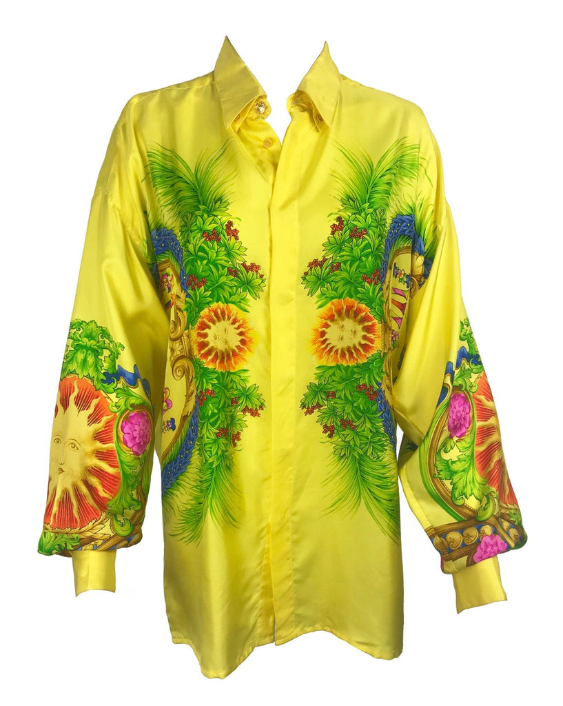 FRUIT Vintage rare Gianni Versace Miami Print Silk Shirt from the famous Spring/Summer 1993 Miami collection. This shirt is one of the most important Versace pieces ever released.