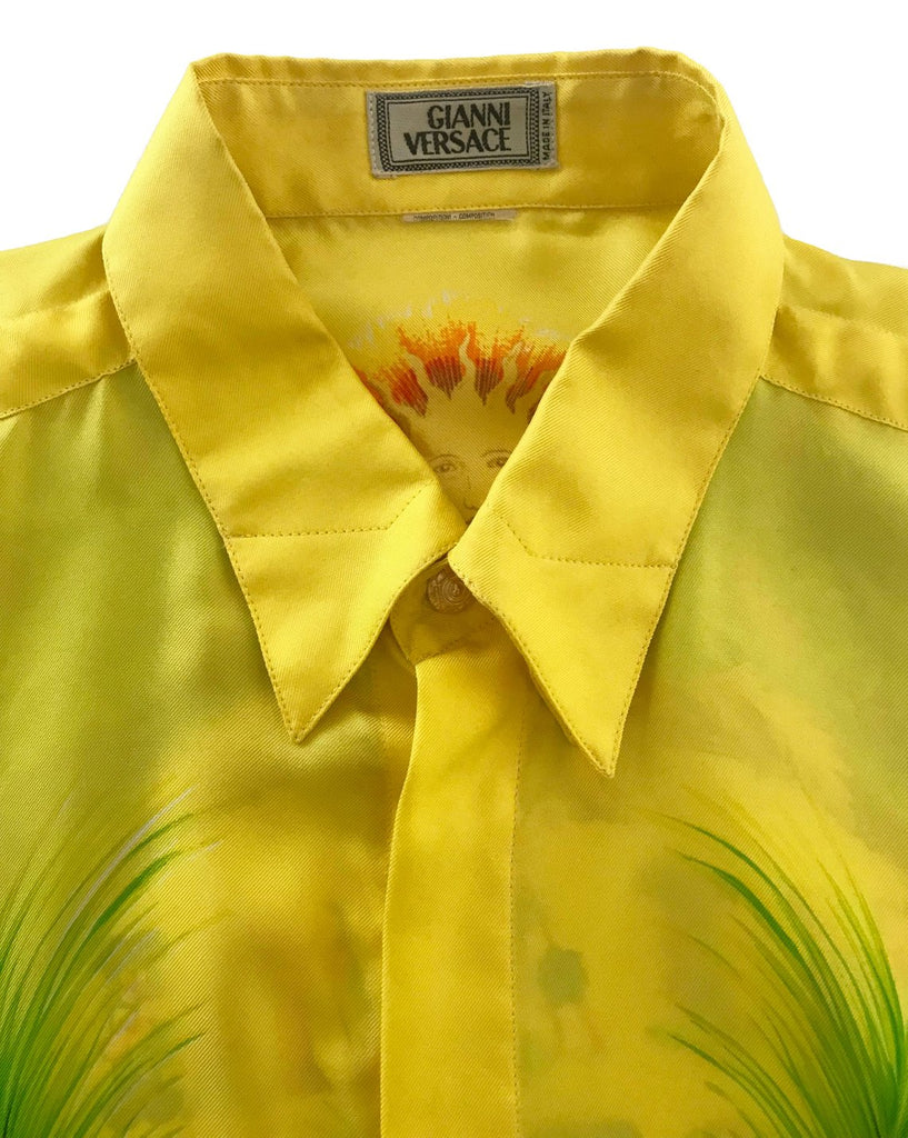 FRUIT Vintage rare Gianni Versace Miami Print Silk Shirt from the famous Spring/Summer 1993 Miami collection. This shirt is one of the most important Versace pieces ever released.
