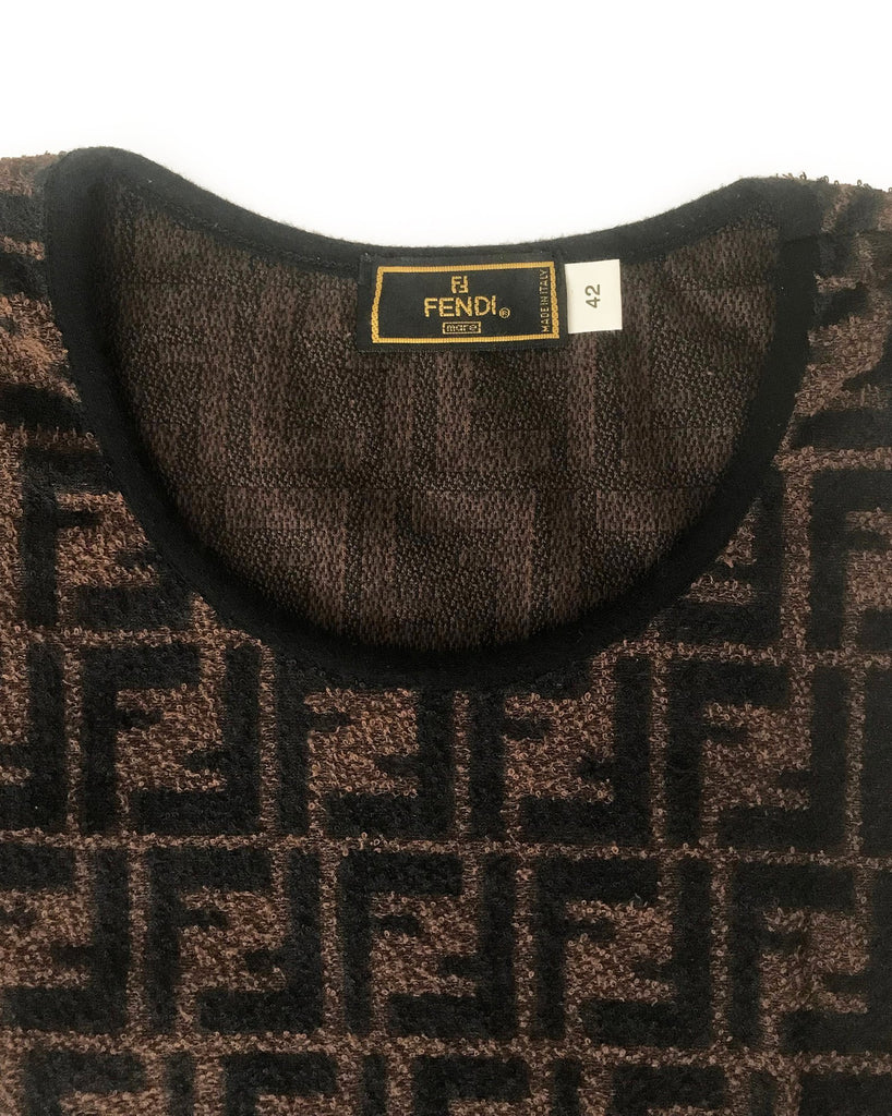 FRUIT Vintage  Fendi Zucca print logo monogram t-shirt dating to the 90s, made from the cutest terry towelling fabric