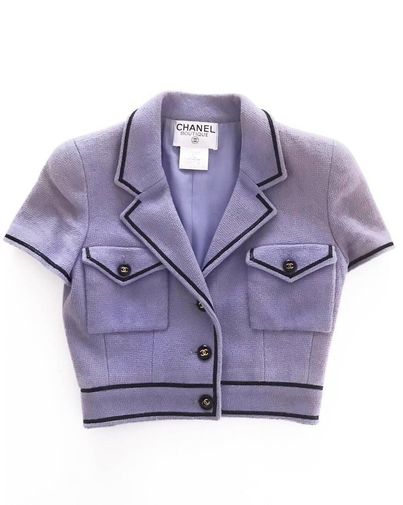 FRUIT Vintage Chanel Spring Summer 1995 Purple Boucle Cropped Jacket Karl Lagerfeld Claudia Schiffer