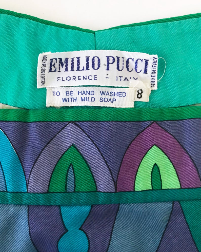 FRUIT vintage Emilio Pucci 1960s cotton handmade psychedelic pucci print bikini. In original, mint/unworn condition, this is a holy grail collectors piece