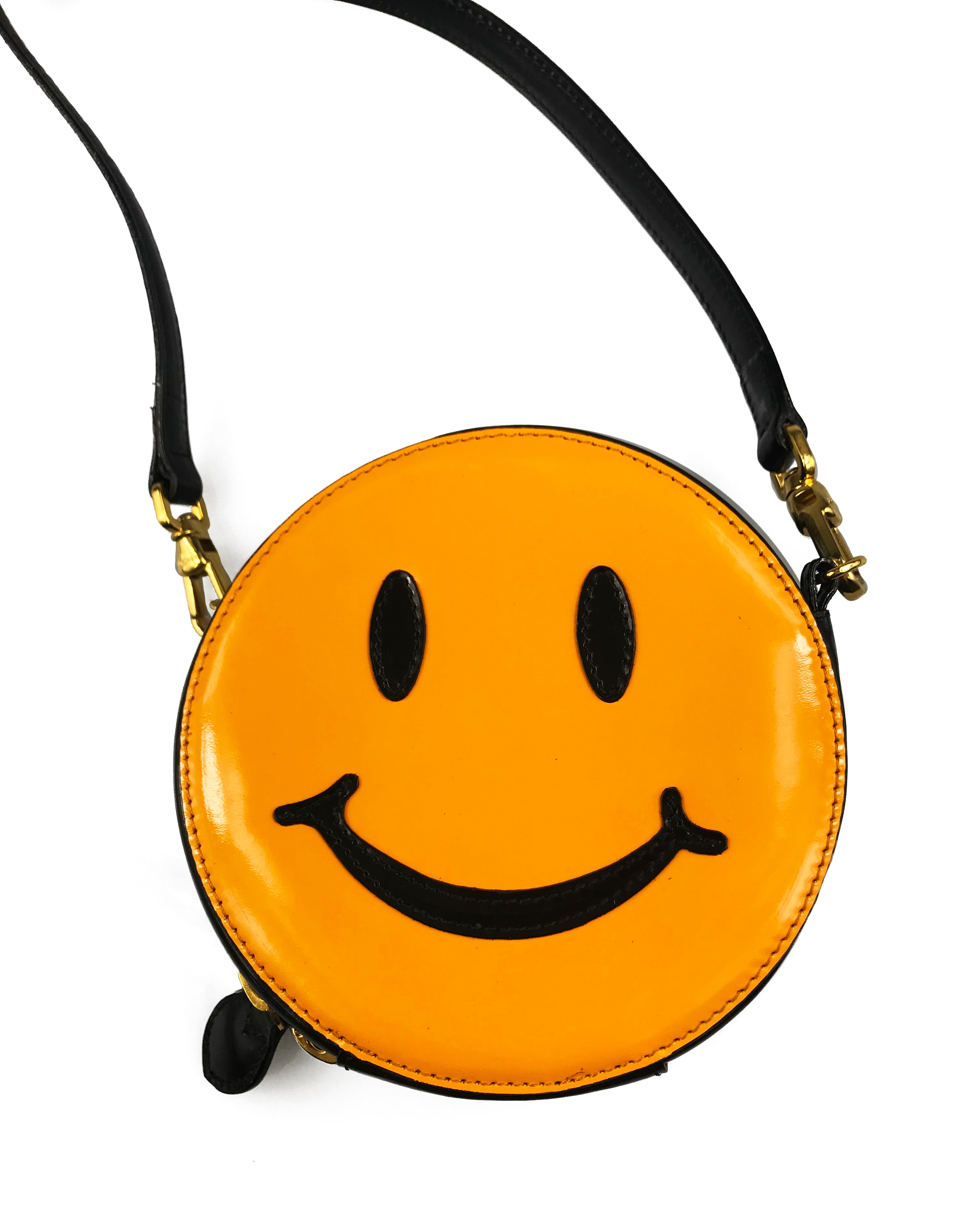 【関税込み】moschino SMILEY' SHOPPING BAG Moschino Yellow Smiley Face Patent Mesh Tote Bag For Sale at