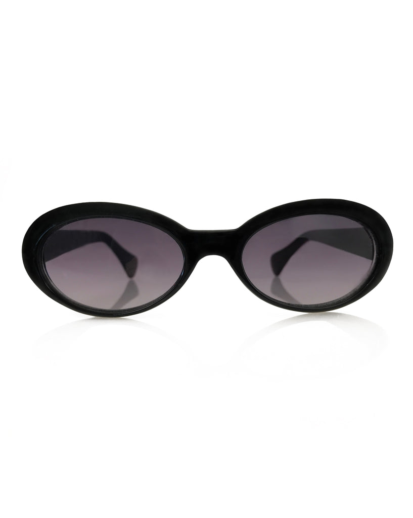 FRUIT Vintage Gucci 1990s Black Small Oval Sunglasses