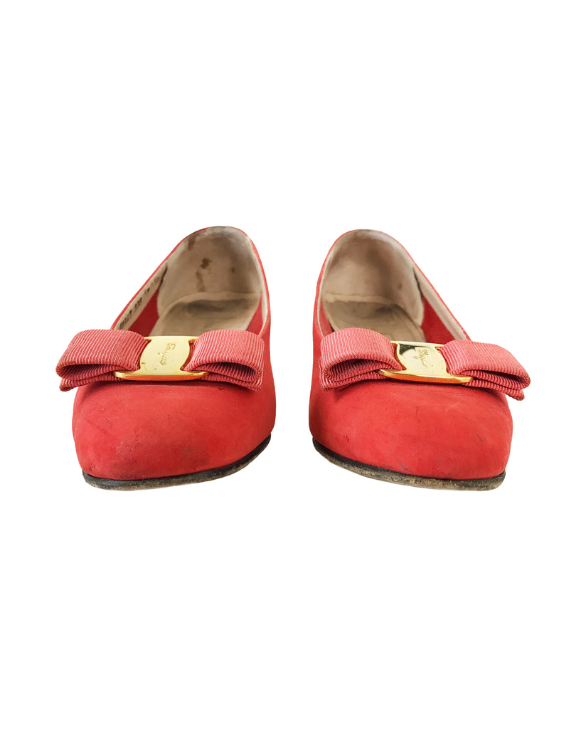 1987 SHOP Vintage Salvatore Ferragamo Red Suede bow Logo Flats shoes