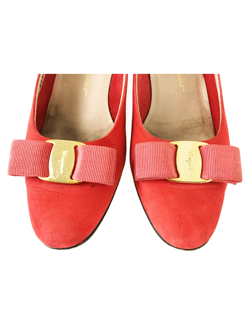 1987 SHOP Vintage Salvatore Ferragamo Red Suede bow Logo Flats shoes