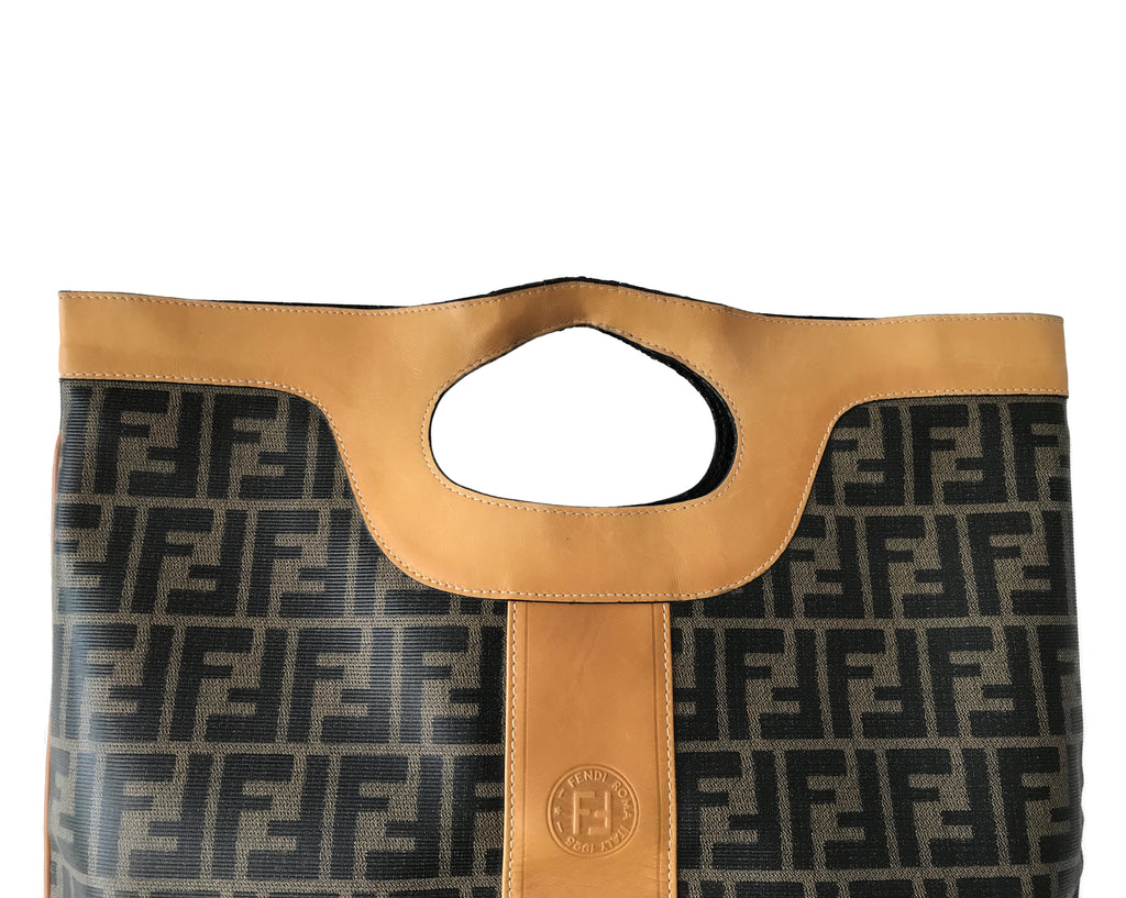 Fendi 1980s Zucca Fold Over Convertible Clutch/Tote Handbag – FRUIT Vintage