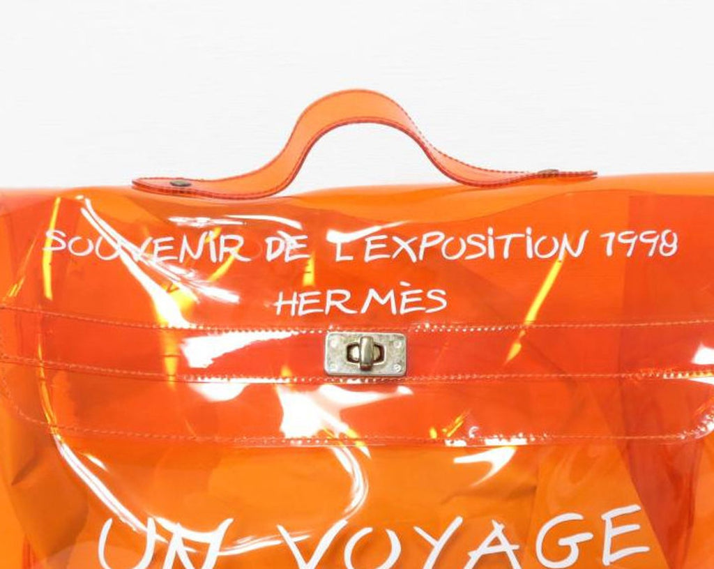 Fruit Vintage Souvenir Hermes Clear orange Kelly bag dating to 1998. Originally sold by Hermes as a very limited edition souvenir piece to celebrate the opening of a special Hermes boutique in Japan in 1998, these are highly collectable as seen on Ariana Grande and Kim Kardashian.