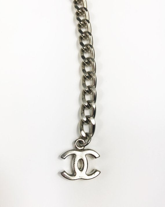Chanel Silver CC Logo Belt Necklace with Box For Sale at 1stDibs